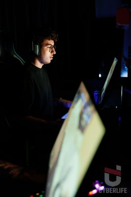 LOGITECH G MOLDOVA CS2 CUP CYBERLIFE x MPL | PlayOff
