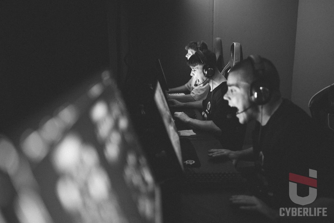 LOGITECH G MOLDOVA CS2 CUP CYBERLIFE x MPL | PlayOff