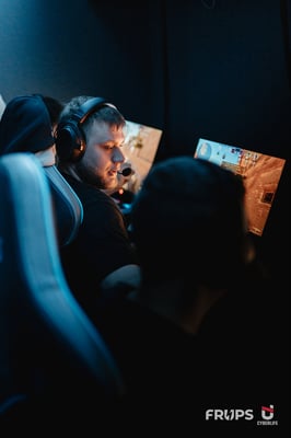 PROJECT: MIX DAY by Frups | PlayOff