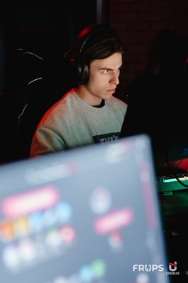 PROJECT: MIX DAY by Frups | PlayOff