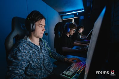 PROJECT: MIX DAY by Frups | PlayOff