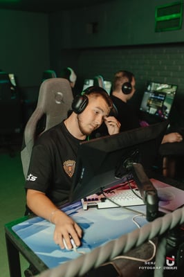 k1ngsMAN- | Elite Protocol
