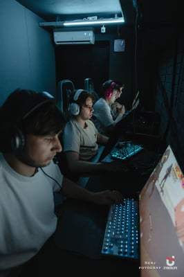 k1ngsMAN- | Elite Protocol