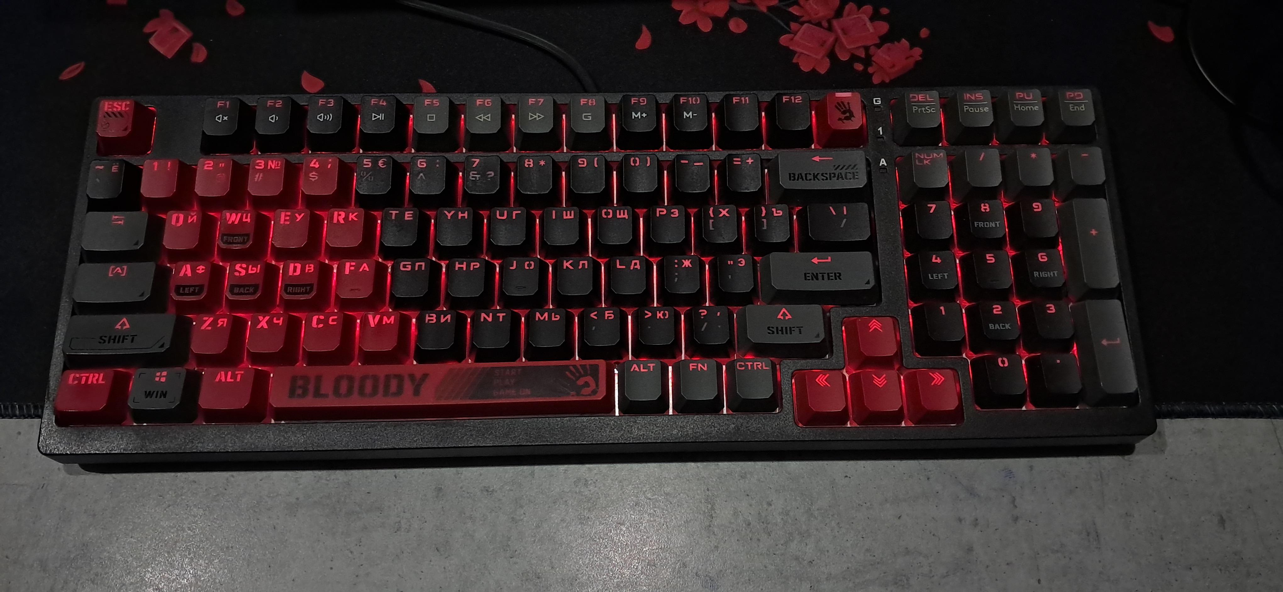 Bloody S98 Black-Red